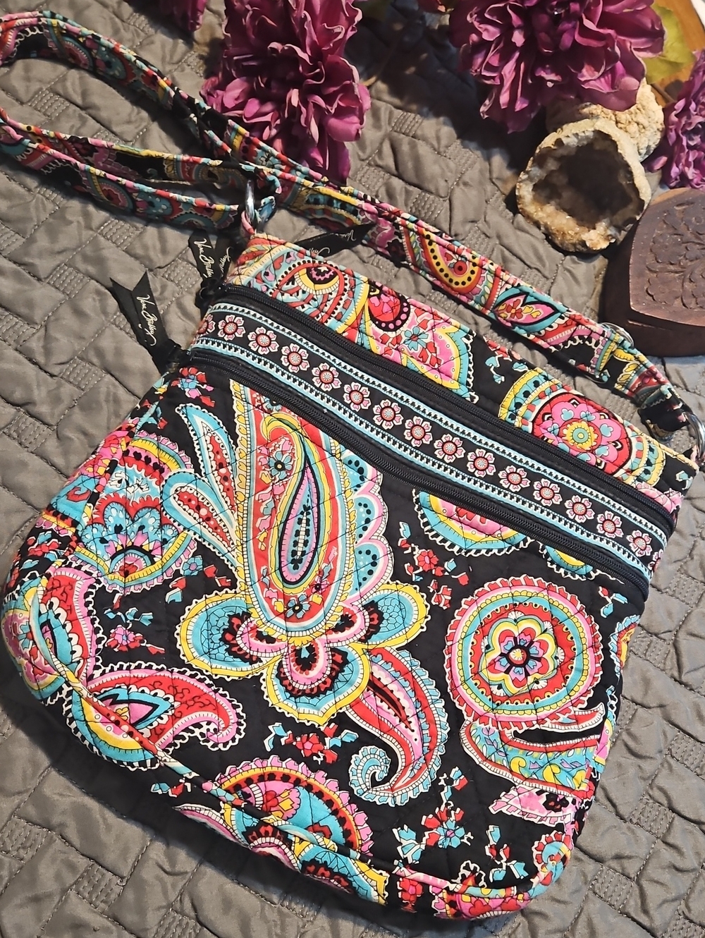 Vera Bradley Black Multi Paisley Quilted Crossbody EUC